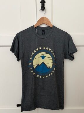Dierks Bentley “The Mountain” Concert Tee Dark Gray Graphic Shirt Size S